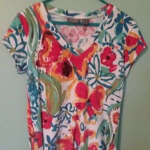 Short sleeve, v-neck Additions by Chico's top